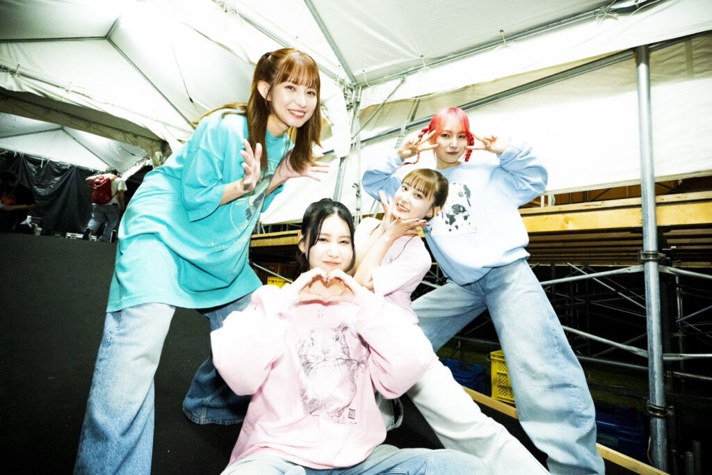 Profil dan Diskografi: SCANDAL (band)